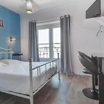 Hotel Brasserie Michel / Cesar